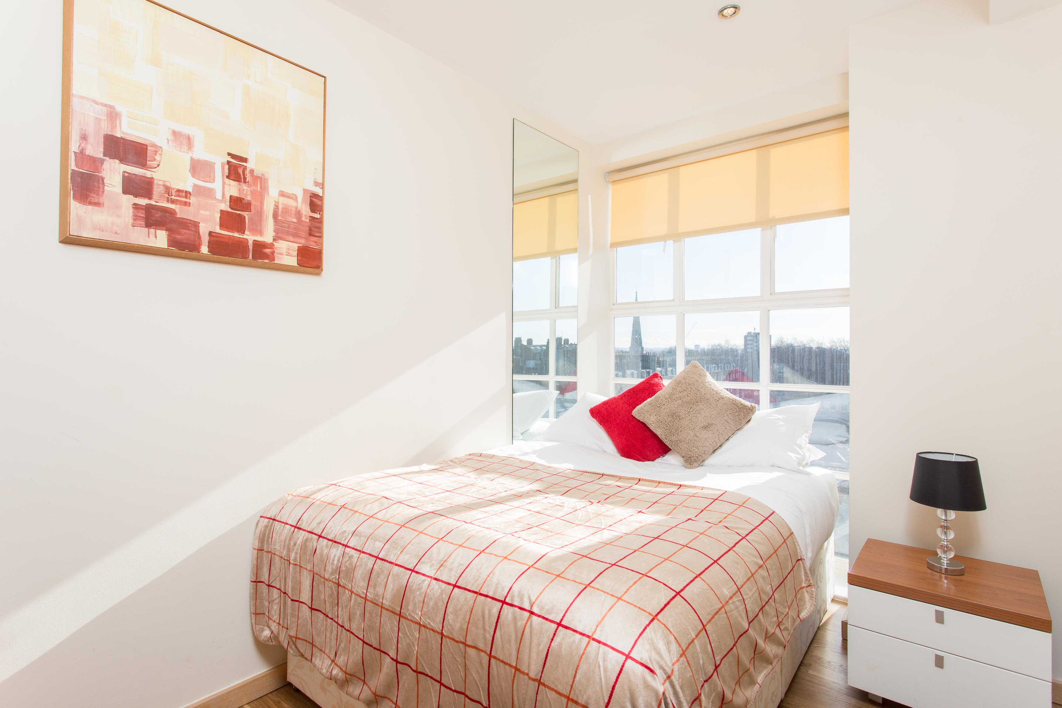 Roland House Aparthotel Лондон Екстериор снимка