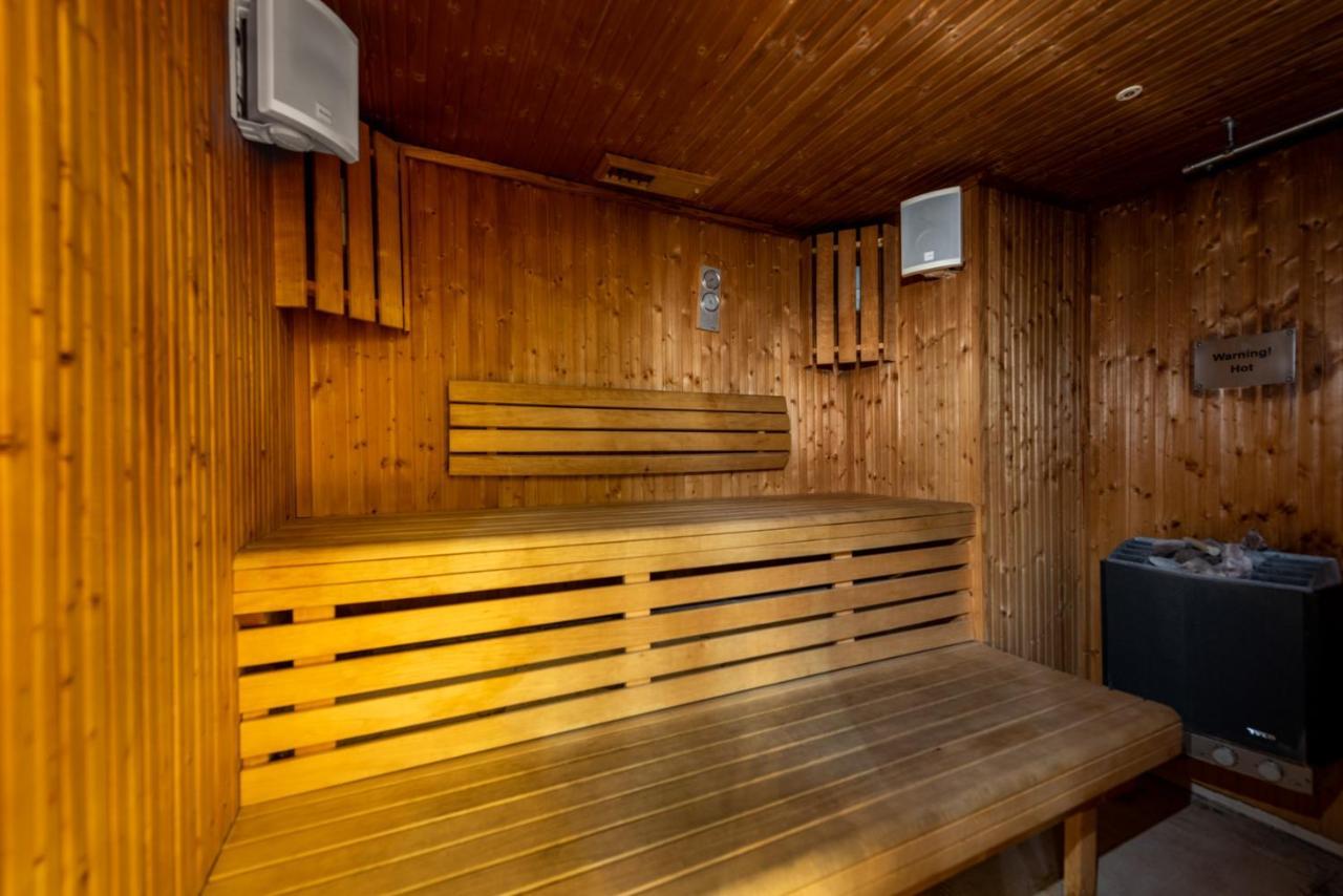Roland House Aparthotel Лондон Екстериор снимка