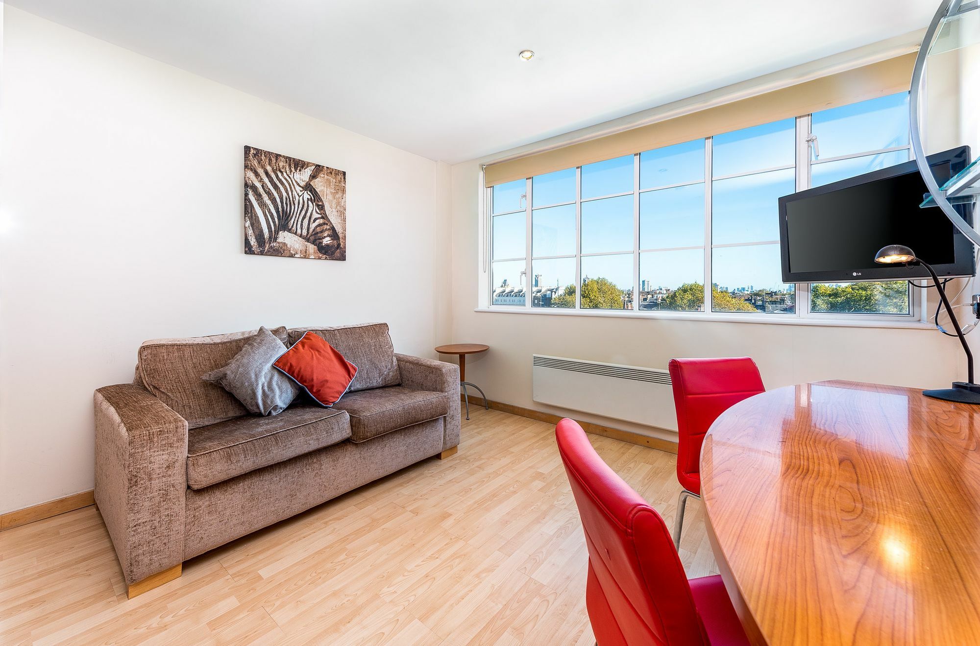 Roland House Aparthotel Лондон Екстериор снимка