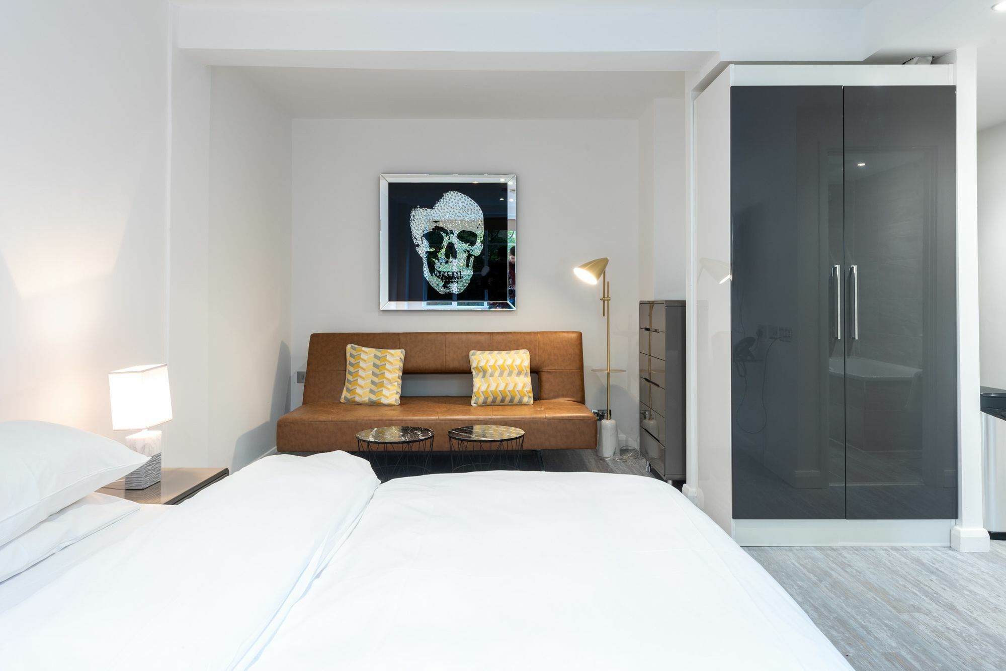 Roland House Aparthotel Лондон Екстериор снимка